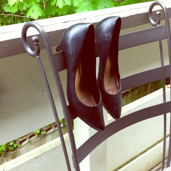 Pretty Jessica Simpson Kitten Heels