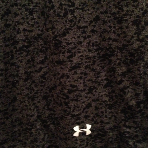 **SOLD** Under Armour workout top!  Worn once!