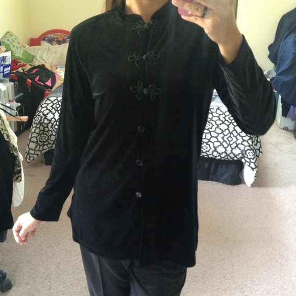 Mandarin Styled Blouse