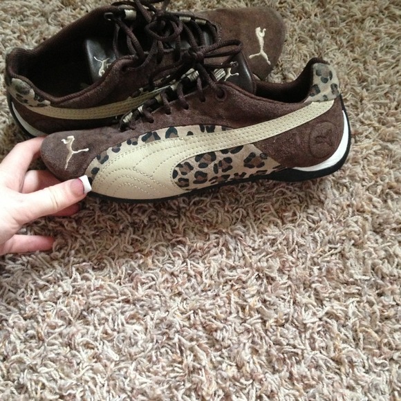 Cheetah print puma's Size 6 1/2