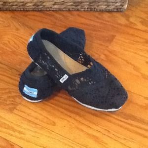 SOLD in Bundle.....TOMS Black Crochet Shoes