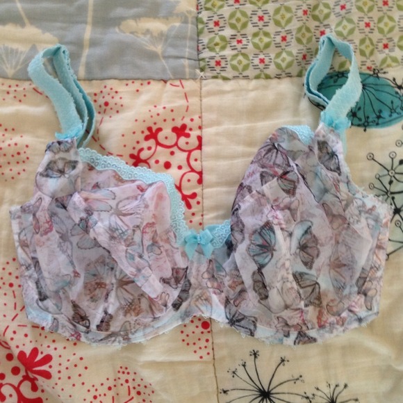 SOLD! - Picture 4 of 4