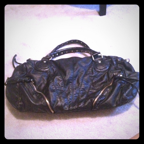 Soft leather handbag urban outfitters