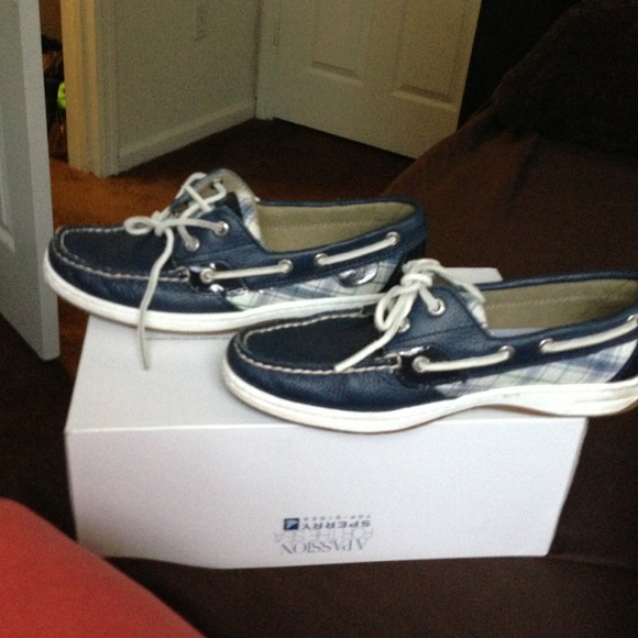 Sperry top siders 💥SOLD💥 - Picture 3 of 4
