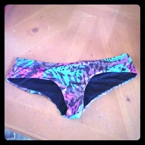 Victoria's Secret scrunch butt swimsuit bottoms