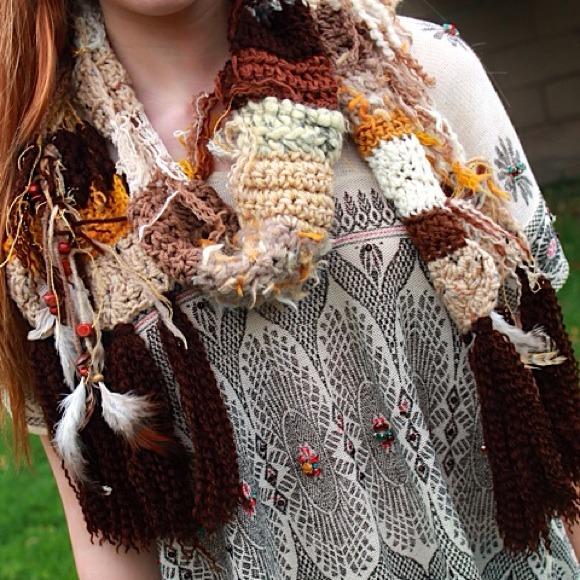 Unique Stylish Scarf - Picture 2 of 4