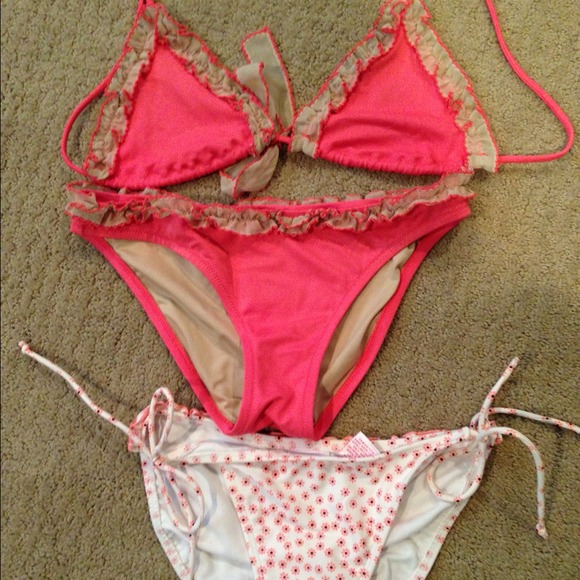 Victoria's Secret coral bikini
