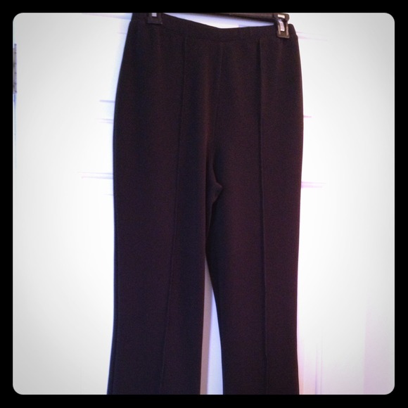 ❌ ❌ sold ❌ ❌ Black Elastic Waist Dress Pants