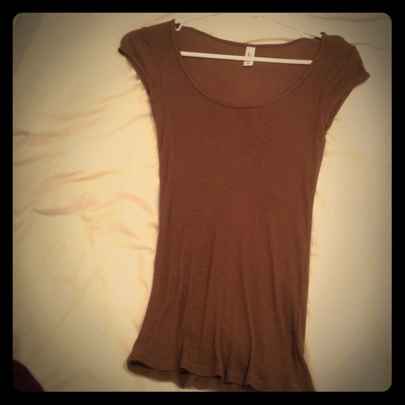 Brown scoop neck