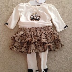 SOLD Cute baby outfit!