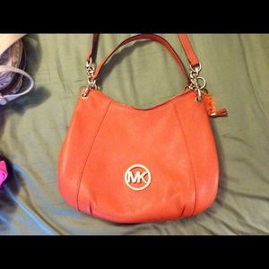 ✂Reduced✂!💯 Authentic Michael kors handbag❤