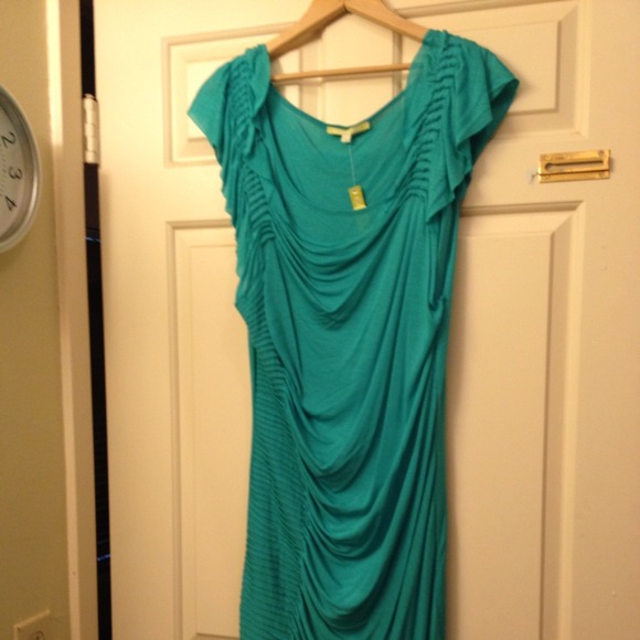 Gianni Bini Dresses & Skirts - BRAND NEW GIANNI BINI DRESS