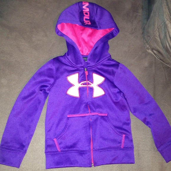 Toddlers underarmour sweatshirt