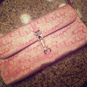 Coach Purse. Pretty in PINK!!