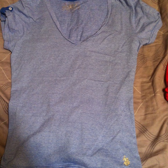 Polo v neck shirt