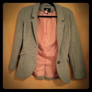 ⛔️SOLD⛔️H&M gray blazer