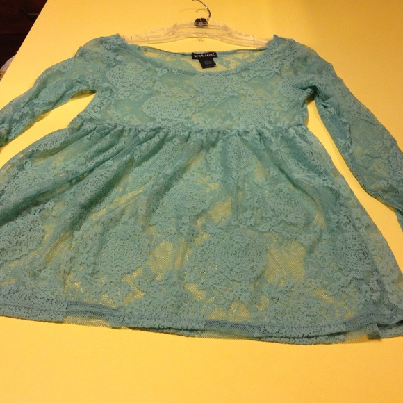 Lace top