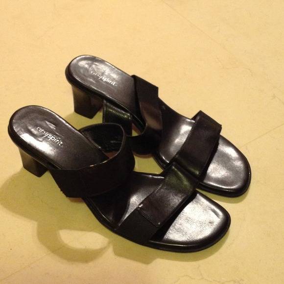 Easy Spirit Double Strap Heel