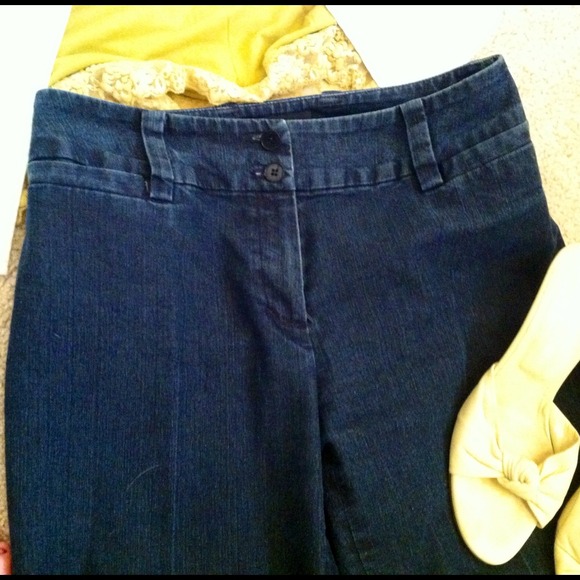 ROCK BOTTOM PRICE! Dressy Jeans - Picture 2 of 4