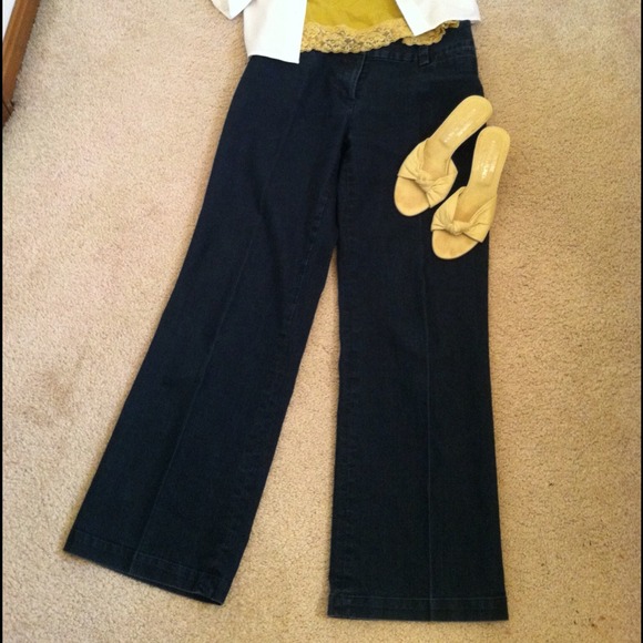 ROCK BOTTOM PRICE! Dressy Jeans - Picture 3 of 4