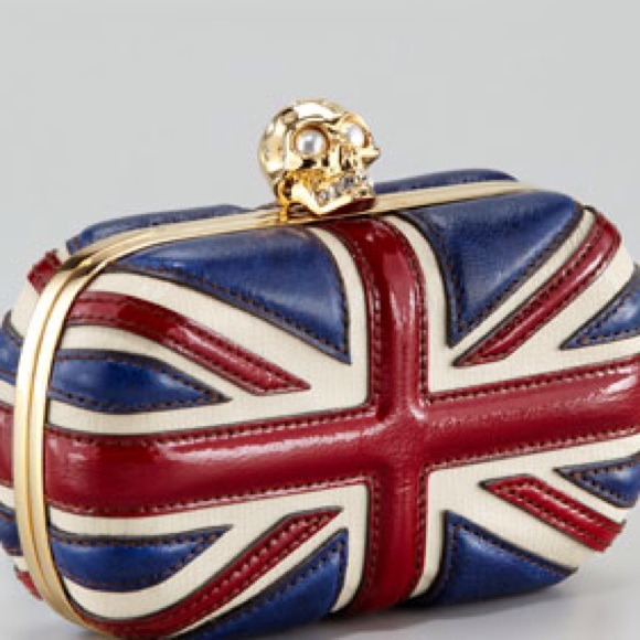 Alexander McQueen Handbags - 🌟Host Pick🌟Alexander McQueen Union Jack Bag