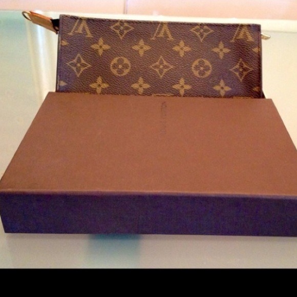 Louis Vuitton Pouch