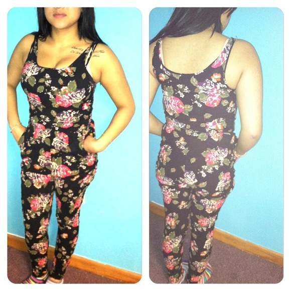 JumpSuit