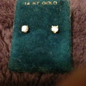 💢Bundled 💢14k Studs