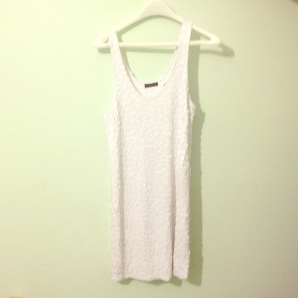Bran new sequence white dress