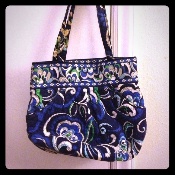 👜🌸Vera Bradley Purse - Picture 1 of 3