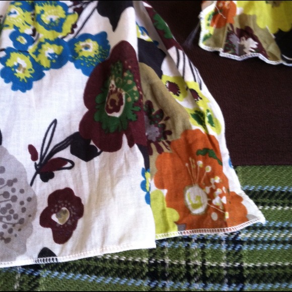 Cotton Floral Scarf - Picture 2 of 4