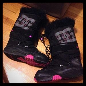 DC snow boots!