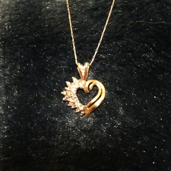 10k Gold Heart Necklace