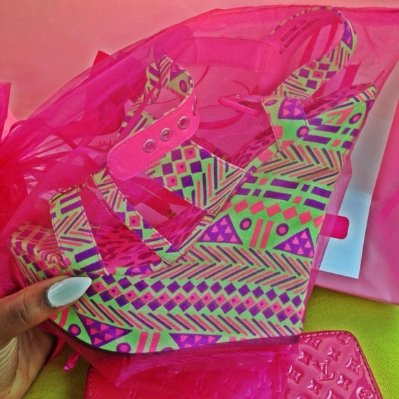 Summer Dope Wedges