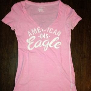 American Eagle t-shirt. Size-M