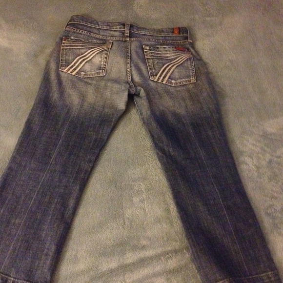 SOLD!!!Seven For All Mankind Capri Jeans - Picture 2 of 2
