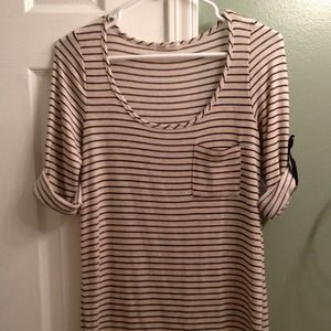 🚫Bundled for @jessicarhm 🚫Long striped top.