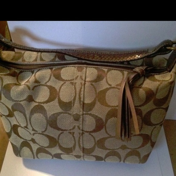 Coach purse