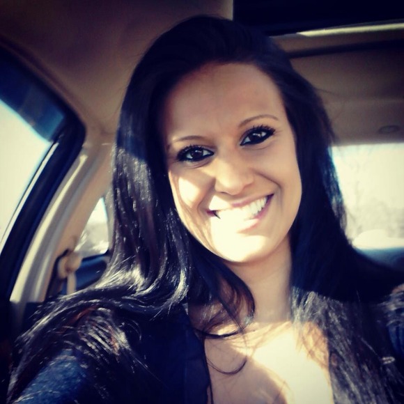 I'm Kayla :)