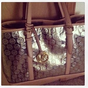 Michael kors tote!
