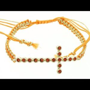 Adjustable cross bracelet
