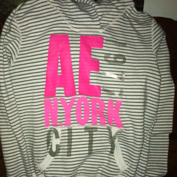 American eagle hoodie size L