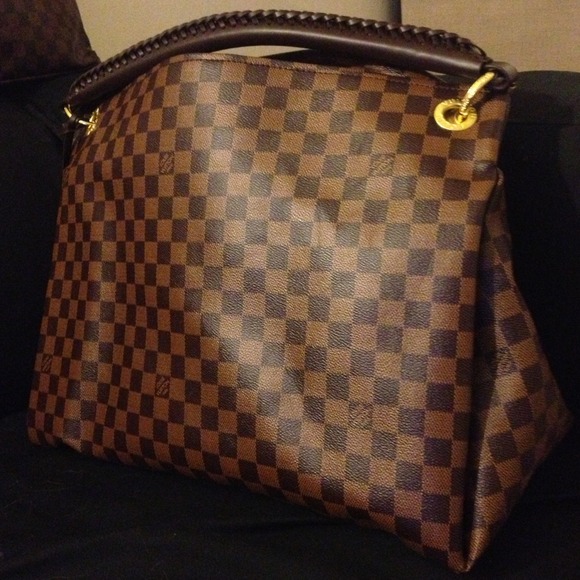 ✨SOLD✨LV Artsy Bag 👜 Price is negotiable - Picture 1 of 4