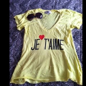 ❌Sold in Bundle❌Wildfox Yellow Shirt