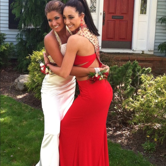 White formal/ prom dress (gold embellished) - Picture 2 of 4