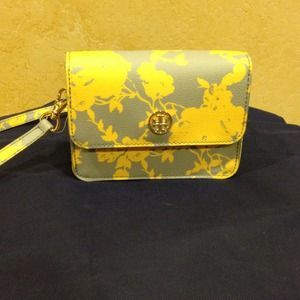 💯% Authentic Tory Burch mini cross body bag