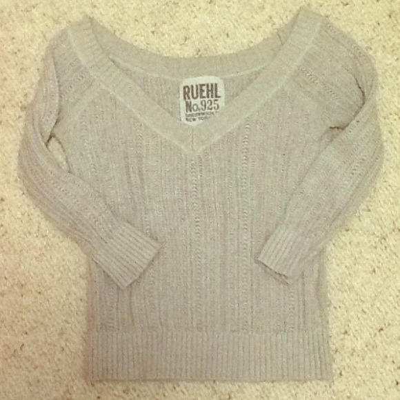 🚫Traded🚫Ruehl knit sweater (reduced)