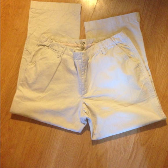 Old Navy Capri pants