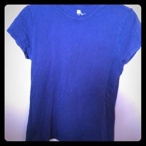 ⤵️reduced⤵️ Dark blue GAP shirt💟