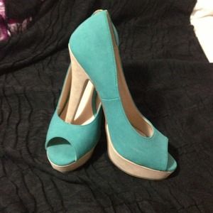 ELLE size 7.5 heels. Brand new